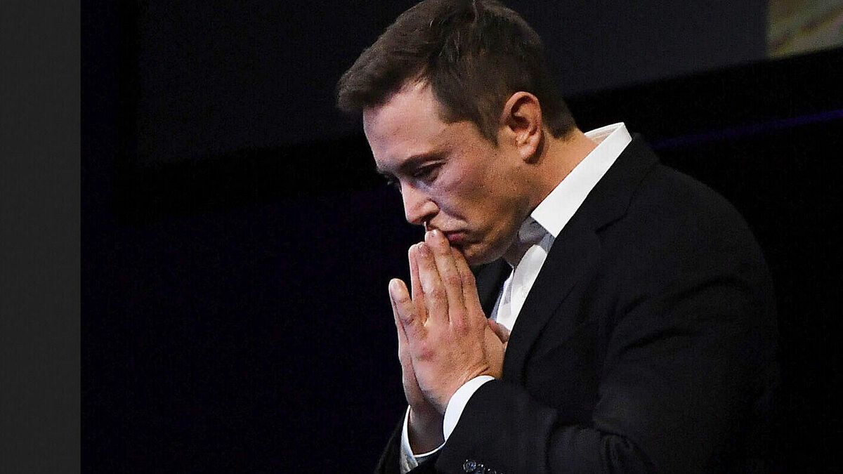     Акции ведущих компаний, занимающихся инновационными технологическими разработками, упали в цене, что привело к заметным финансовым потерям для их лидеров.