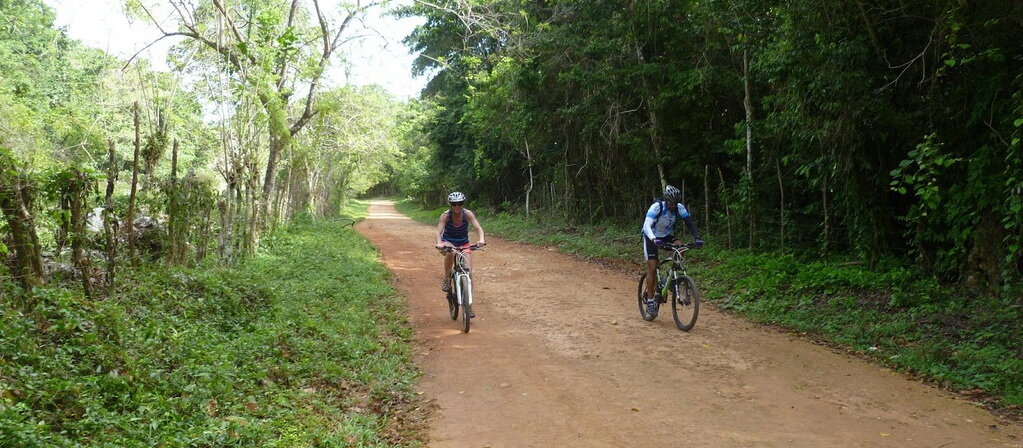 На велосипеде по национальному парку Эль-Чоко