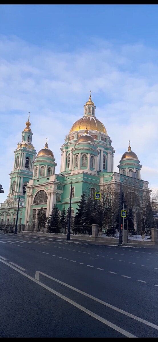 Фото автора : Храм Богояаления в Елохово, Москва.