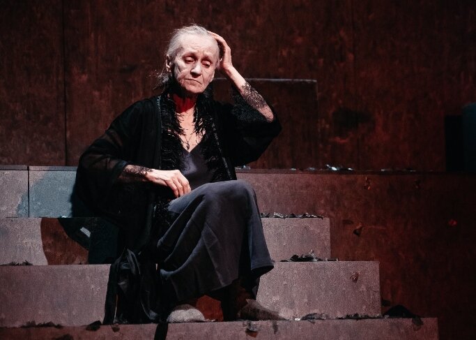 Фото с https://tuz-tver.ru/aktyory/galina-lebedeva