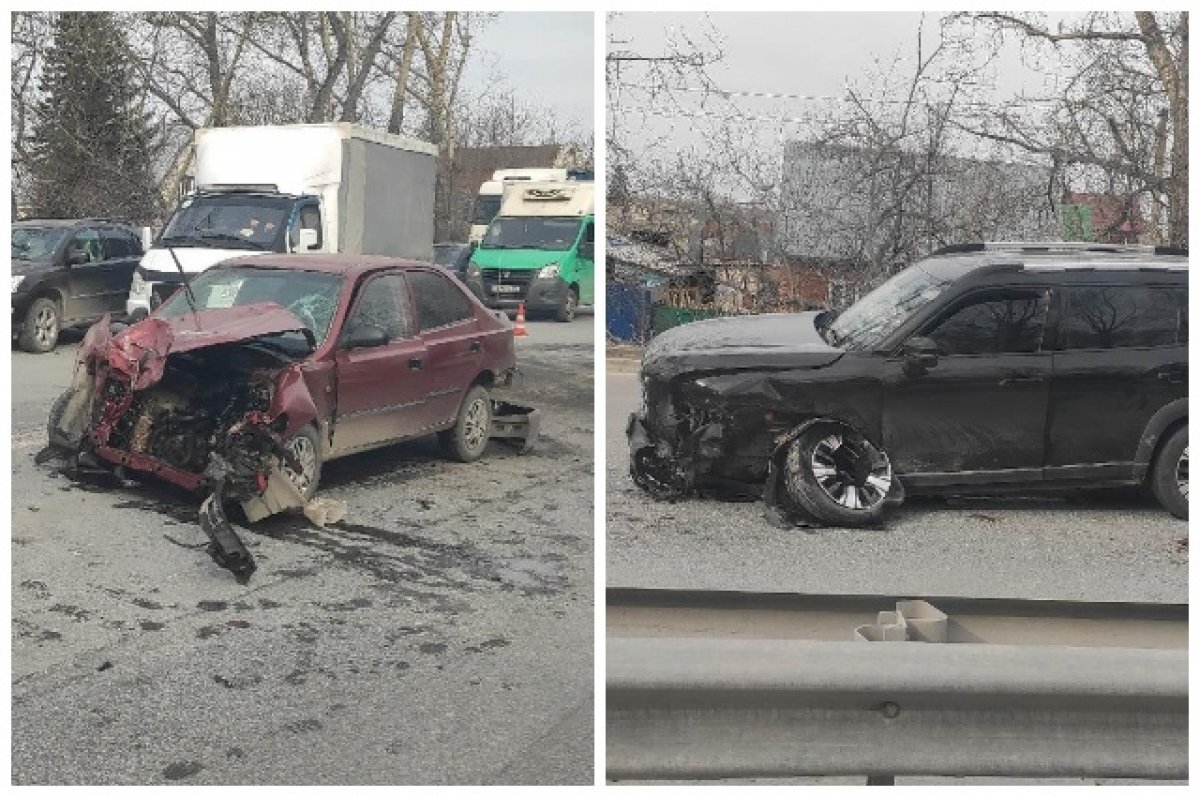    В Новосибирске на Бердском шоссе столкнулись две иномарки