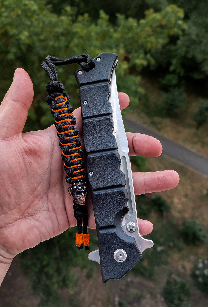 Нож Cold Steel Luzon Large, с авторским темляком.