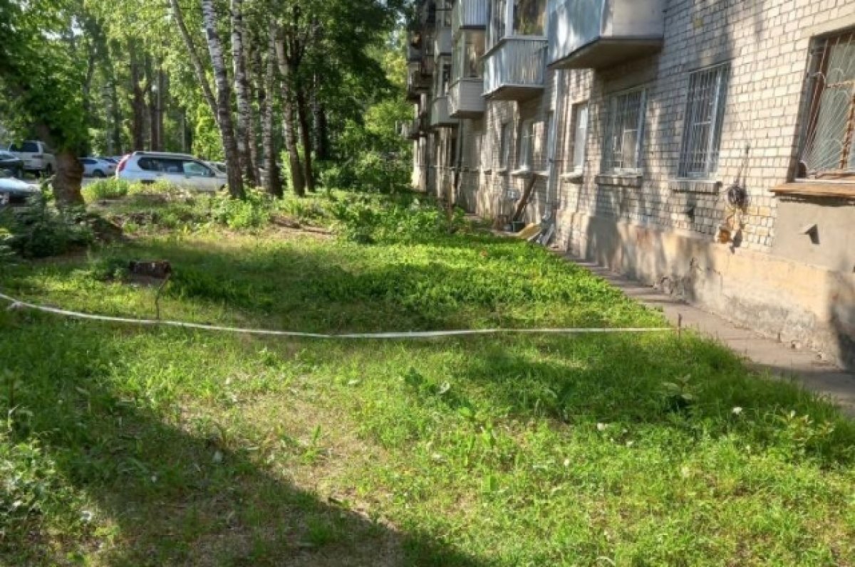    В Твери очистили от покрышек придомовую территорию