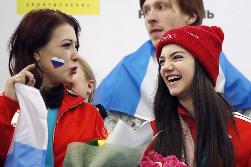 Евгения Медведева и Екатерина Боброва
