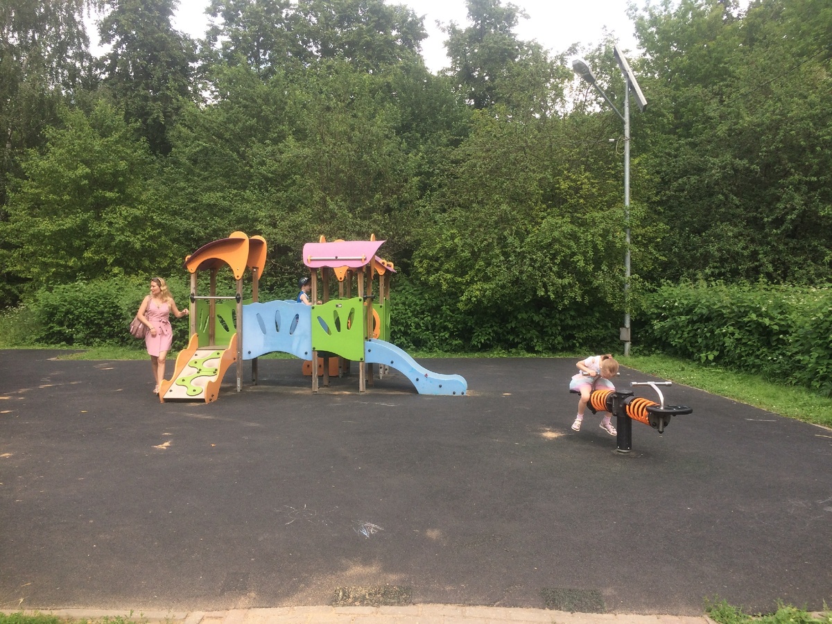 Площадка для малышей  до 7 лет