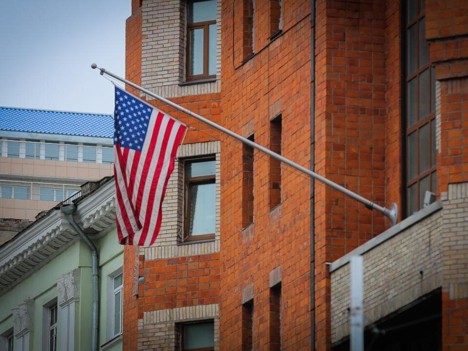 США