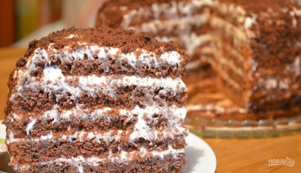 Когда хочется порадовать родных чем-то вкусным, но нет времени на приготовление сложных блюд, вооружитесь рецептами на скорую руку. Здесь расскажу один из них - как приготовить простой и вкусный торт. 