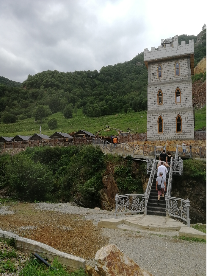 Экопарк кисловодск долина. Долина Нарзанов Кабардино-Балкария. Парк Долина Нарзанов Кисловодск. Долина Нарзанов Кисловодск экскурсия. Эко парк Долина Нарзанов Кисловодск.