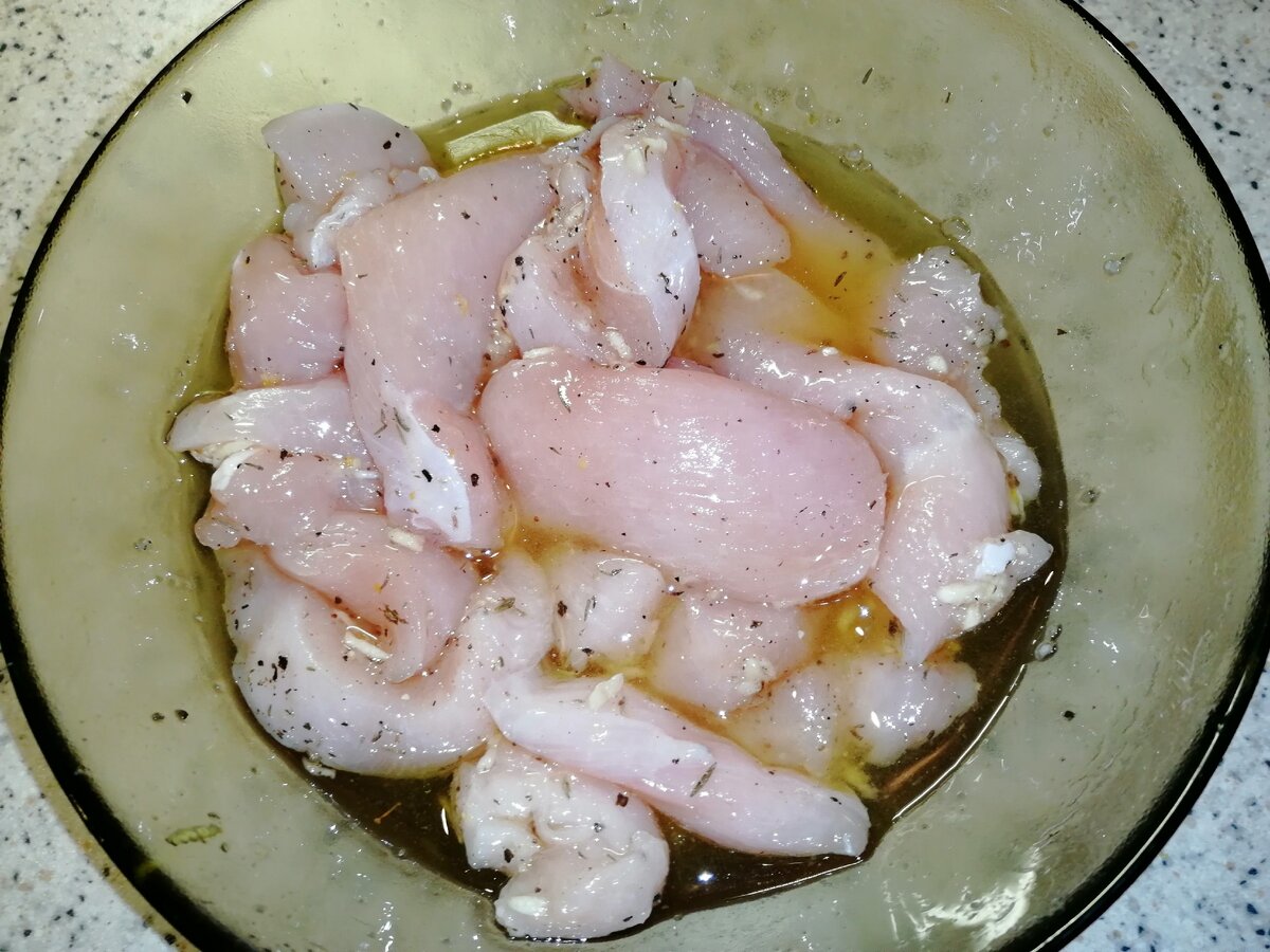 куриная грудка в маринаде