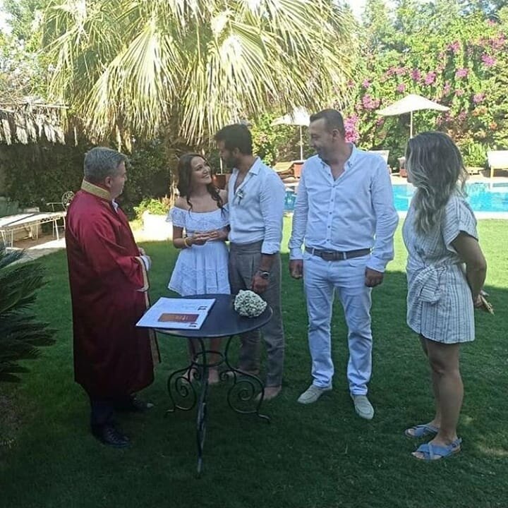 Барыш Ардуч и Гюпсе Озай, церемония бракосочетания