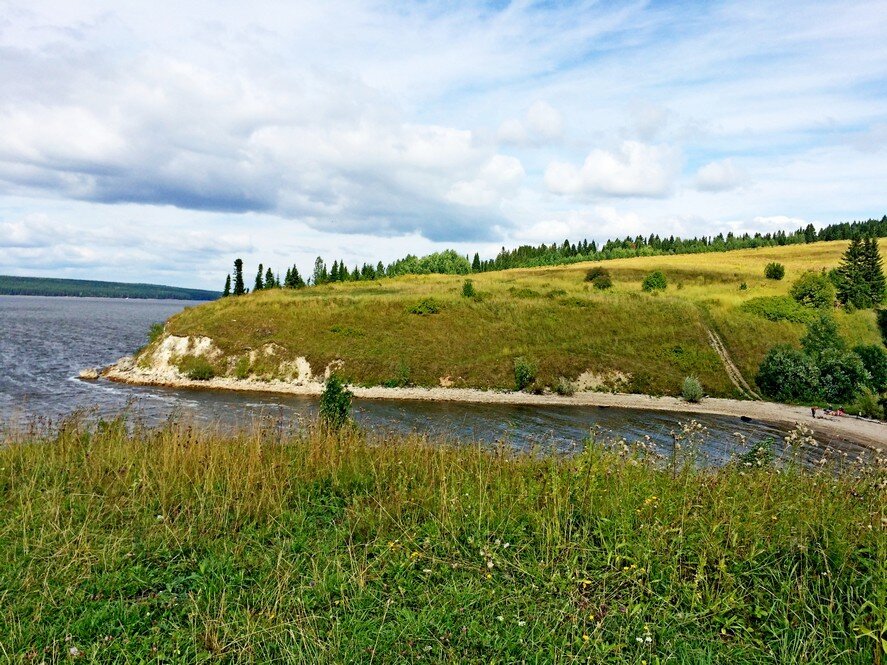 Д горы пермский. Лунежские горы Пермский край. Лунежские горы Полазна. Поселок Полазна Пермский край. Лунежские горы база отдыха Пермь.