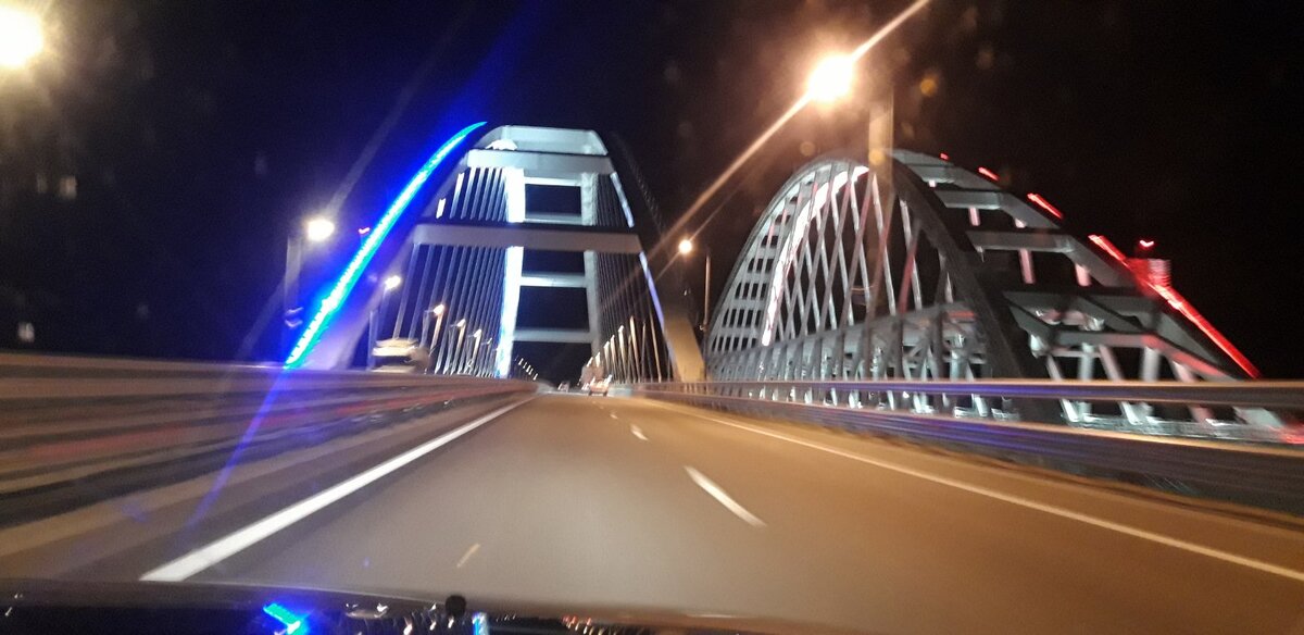 Крымский мост на выезде