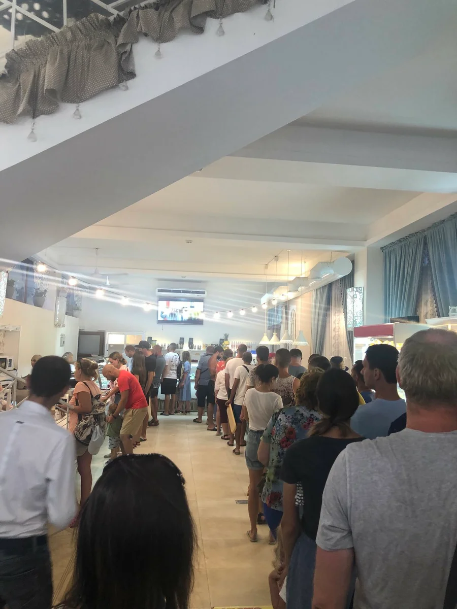 очереди в столовой