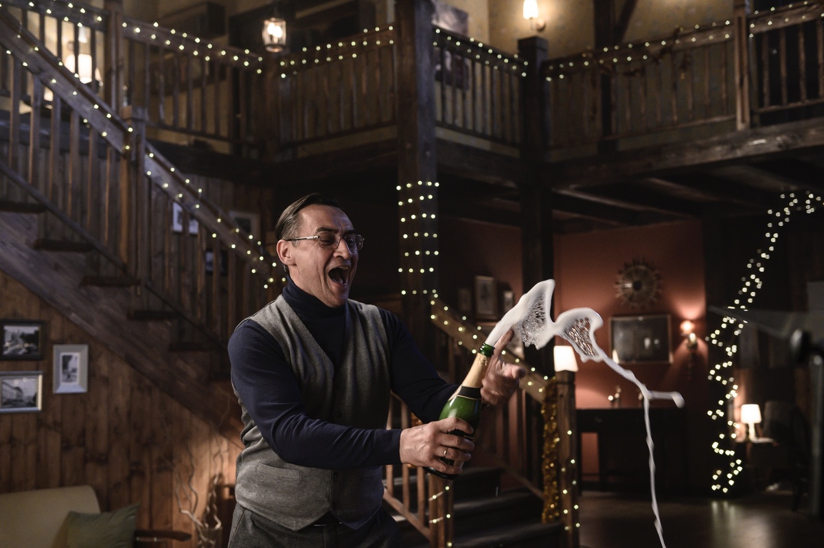 Источник: https://www.kinopoisk.ru/picture/3563065/#3563065