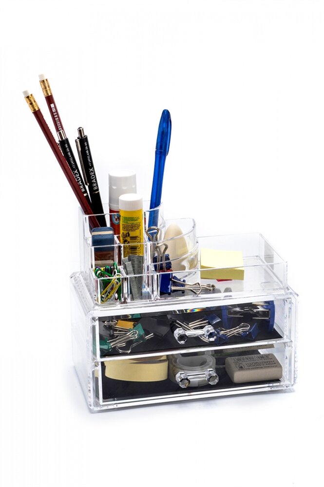 Настольный органайзер для канцелярии.