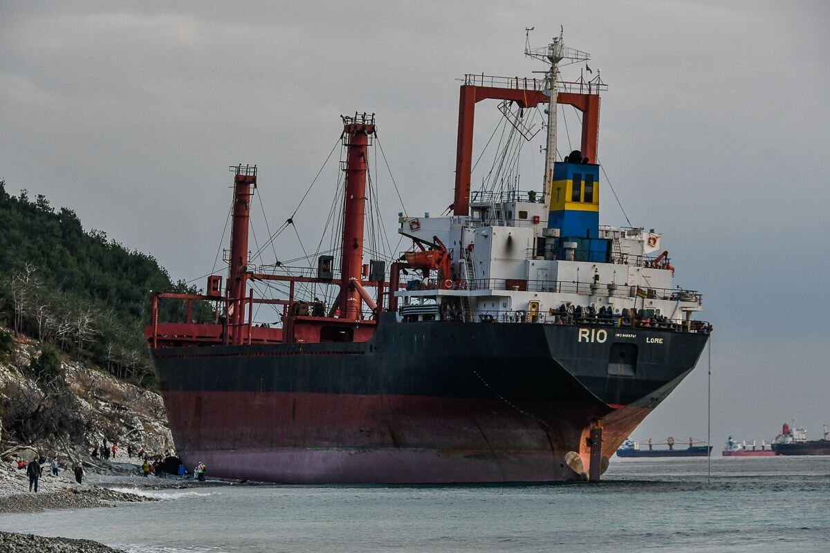 Судно tango rio. Сухогруз rio в кабардинке. Судно tango rio. Сухогруз rio в кабардинке. Сухогруз рио кабардинка.