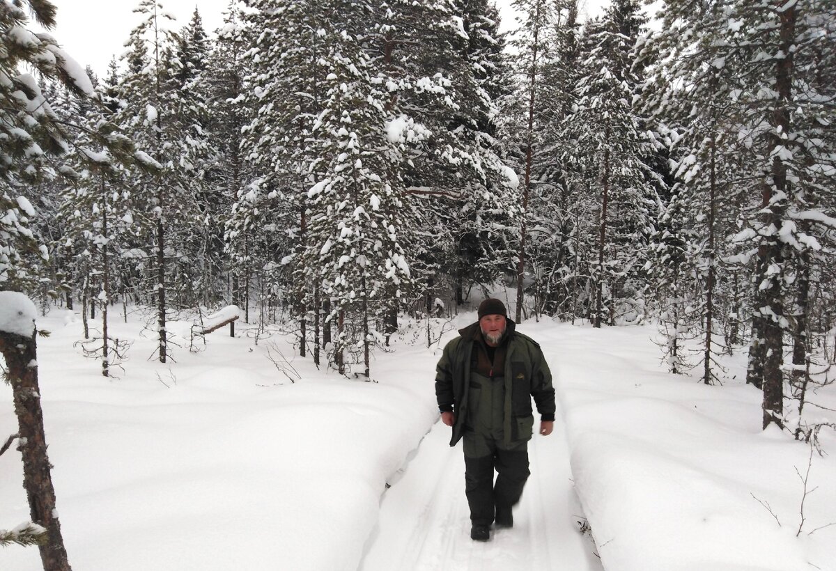 По тропиночке до берега