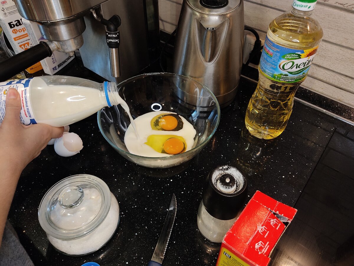 Делаем тесто для блинов