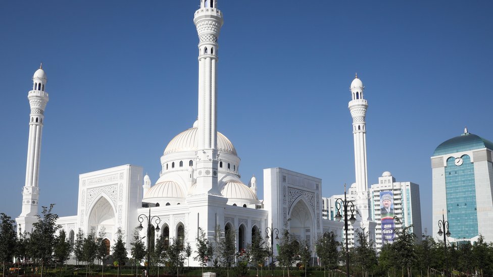 мечеть в г. Шали Чеченская Республика им. Пророка Мухаммада мир ему