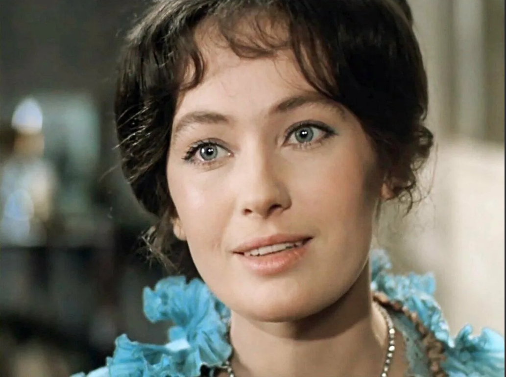 Гузеева в фильме жестокий романс. Лариса гузеева жестокий романс. Лариса гузеева в молодости жестокий романс. Любовь волшебная страна жестокий романс. Лариса гузеева жестокий романс.