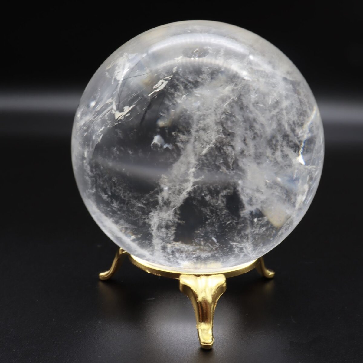 Шар из настоящего горного хрусталя