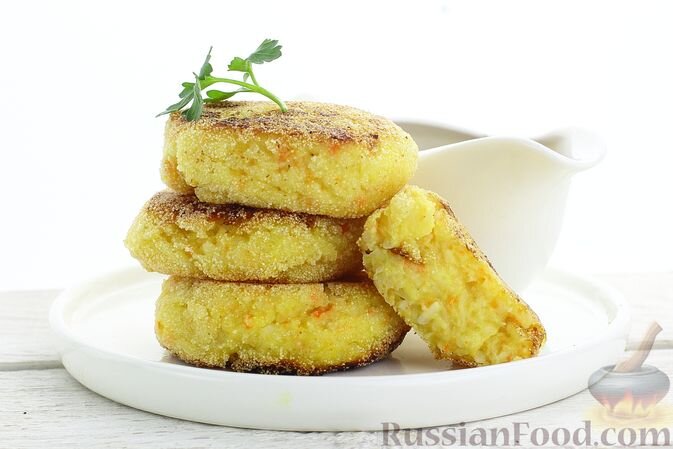 рис, капуста, картофель, морковь, лук, мука, яйца, соль, перец, крупа манная, масло растительное