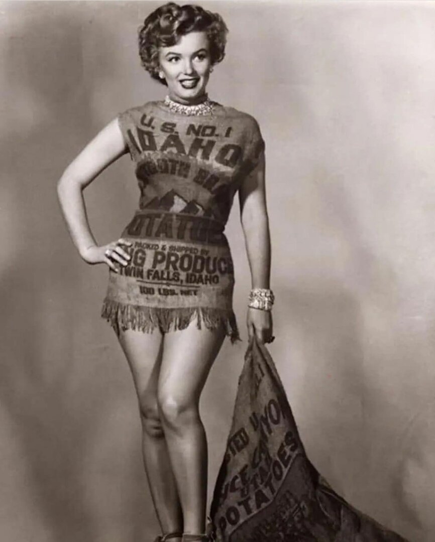 Монро в мешке из под картофеля.