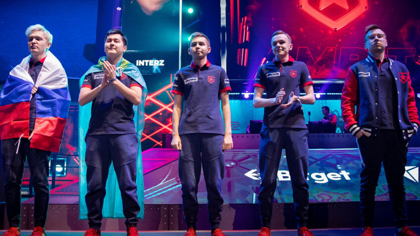    NaVi, Gambit, Virtus pro и Entropiq сыграют на ESL Pro League Season 15
