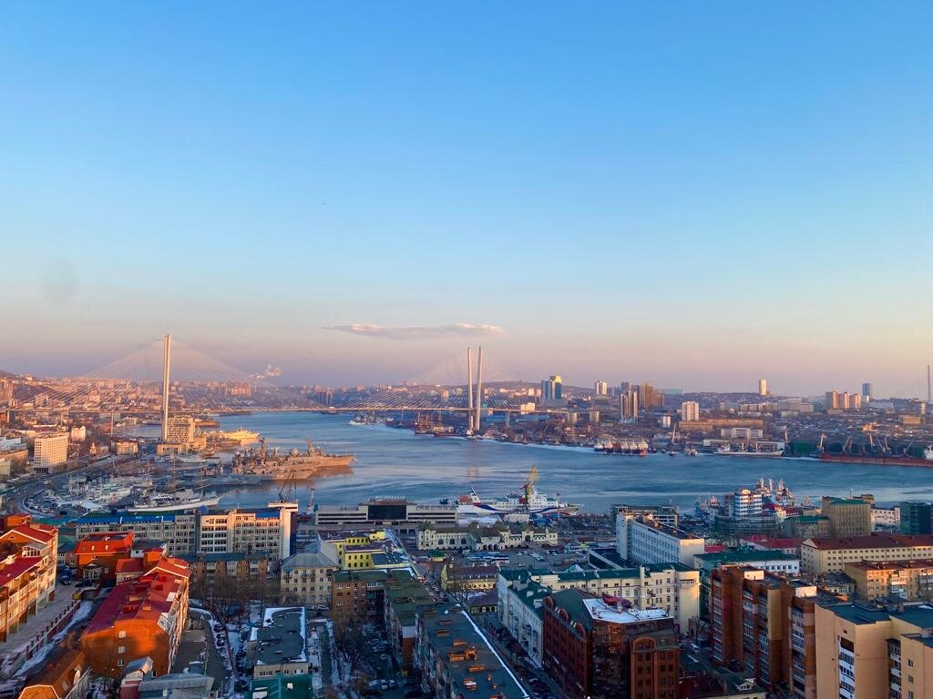 Вид на наши знаменитый мост. Фото автора