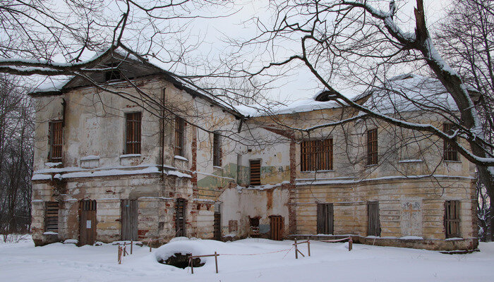 Никольское-Черенчицы, Флигель дома. Фото С. Рысенковой 23.01.2022