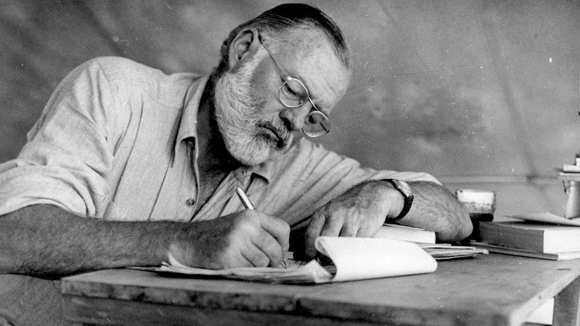 Эрнест Хемингуэй. Источник Яндекс картинки.