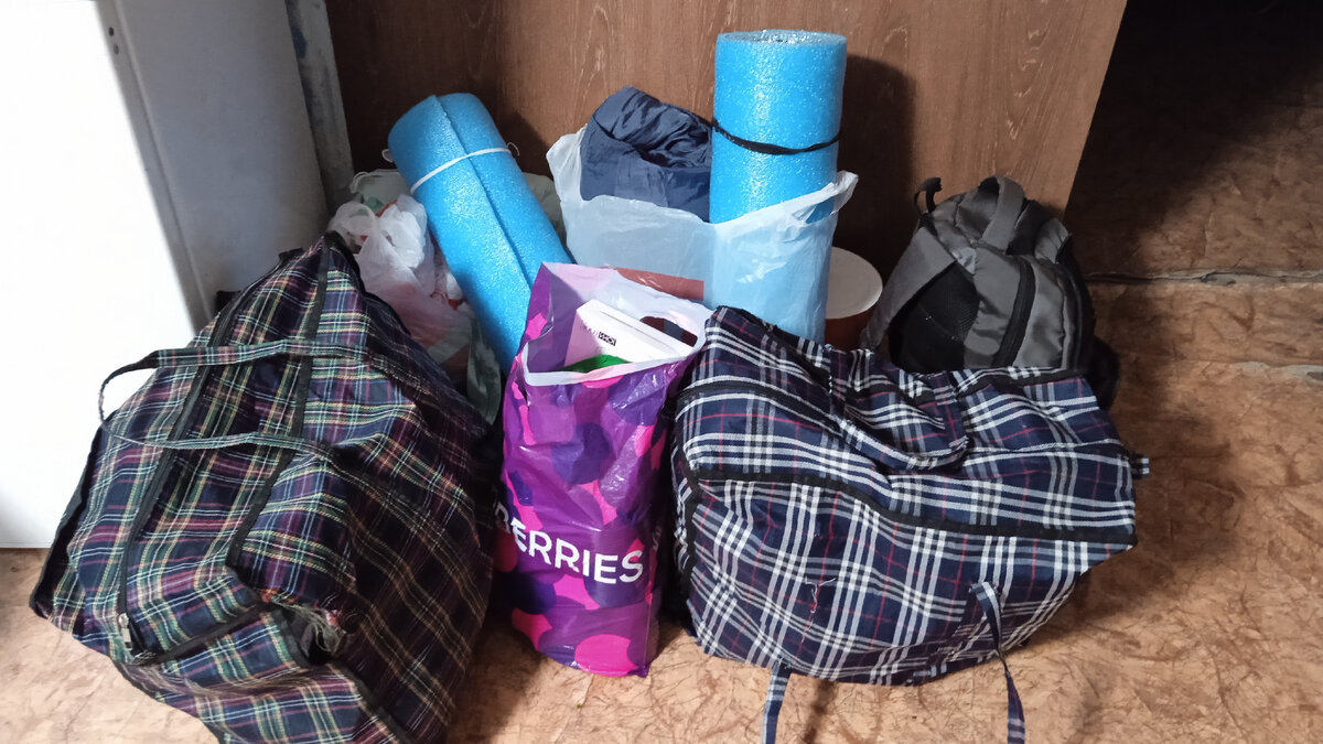 Половина вещей 😄