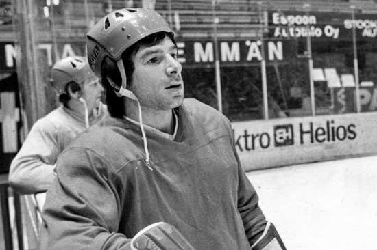 хоккеист Валерий Харламов