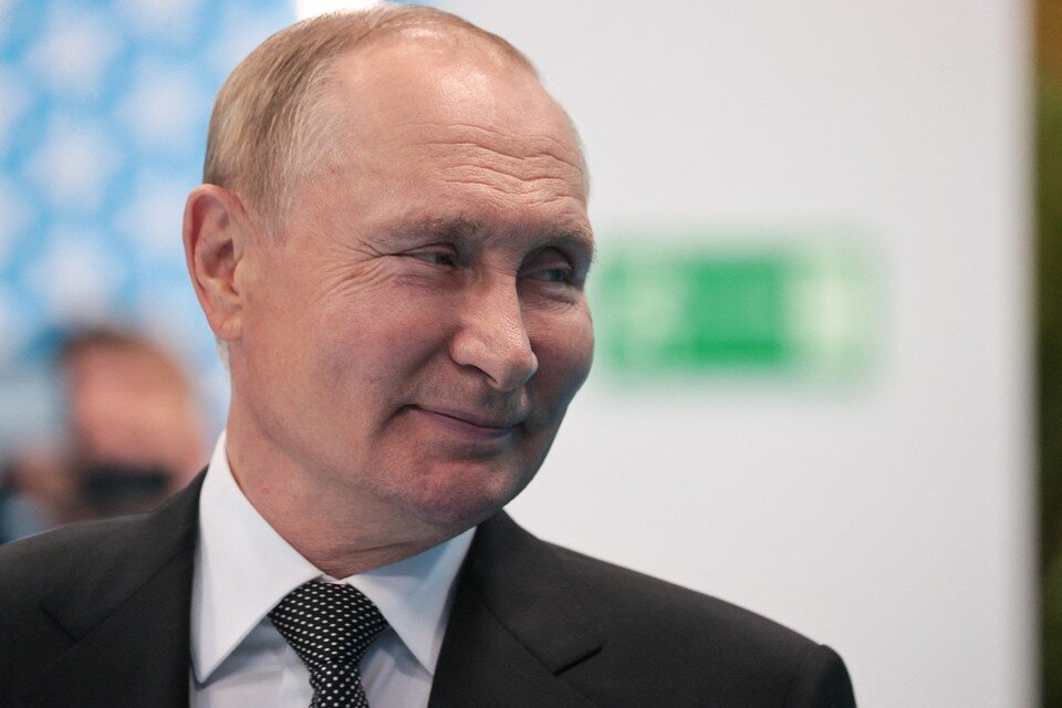     Доклад Евкурова на учениях "Восток-2022" развеселил Путина и Шойгу  REUTERS