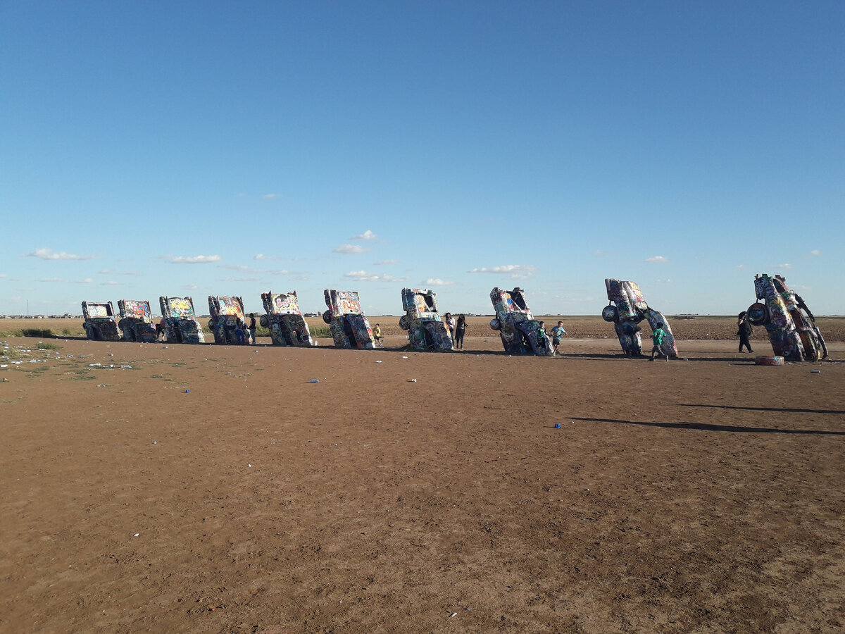 Ранчо Кадиллаков 