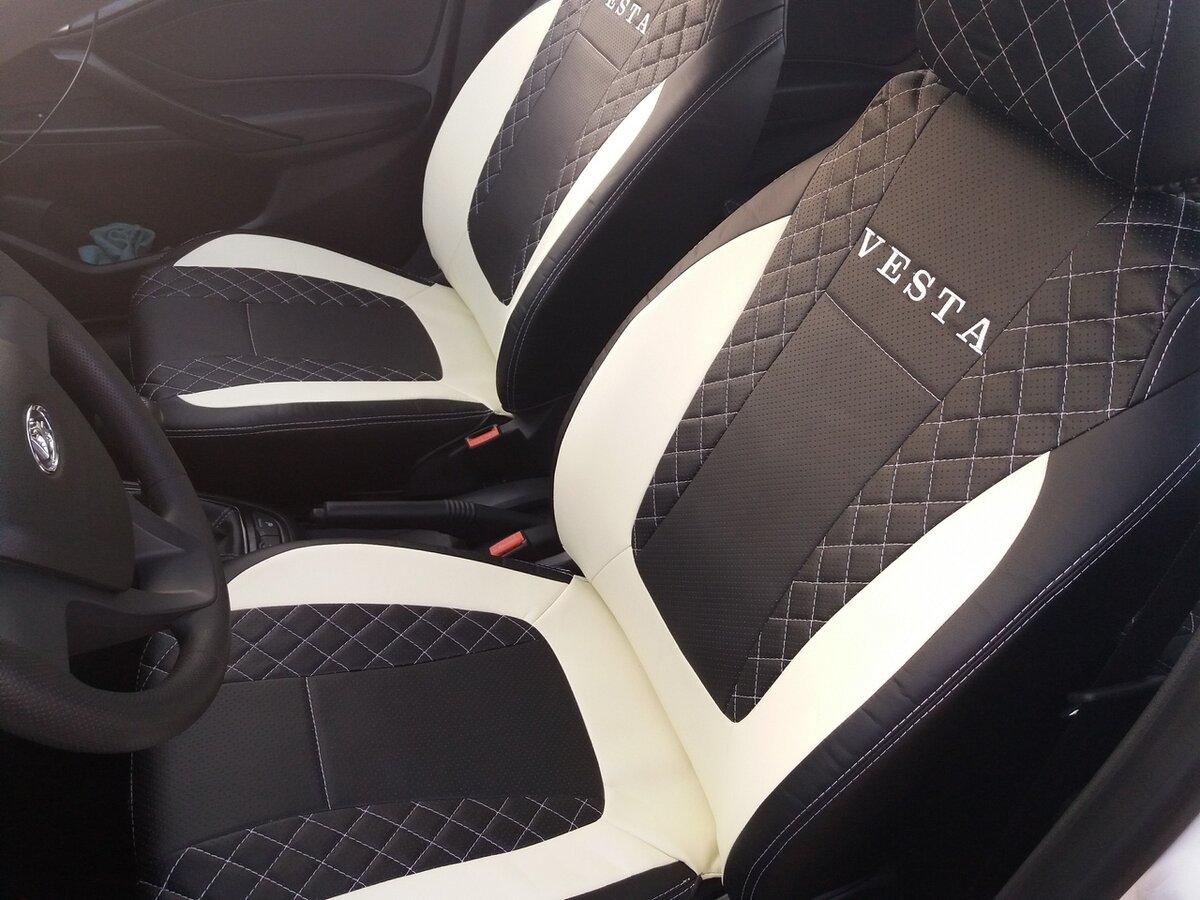 Чехлы на Ладу Веста