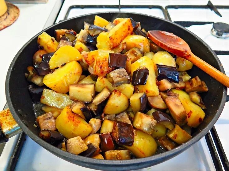 Картошка по-сибирски с баклажанами\Источник: manowarsoulfoodkitchen