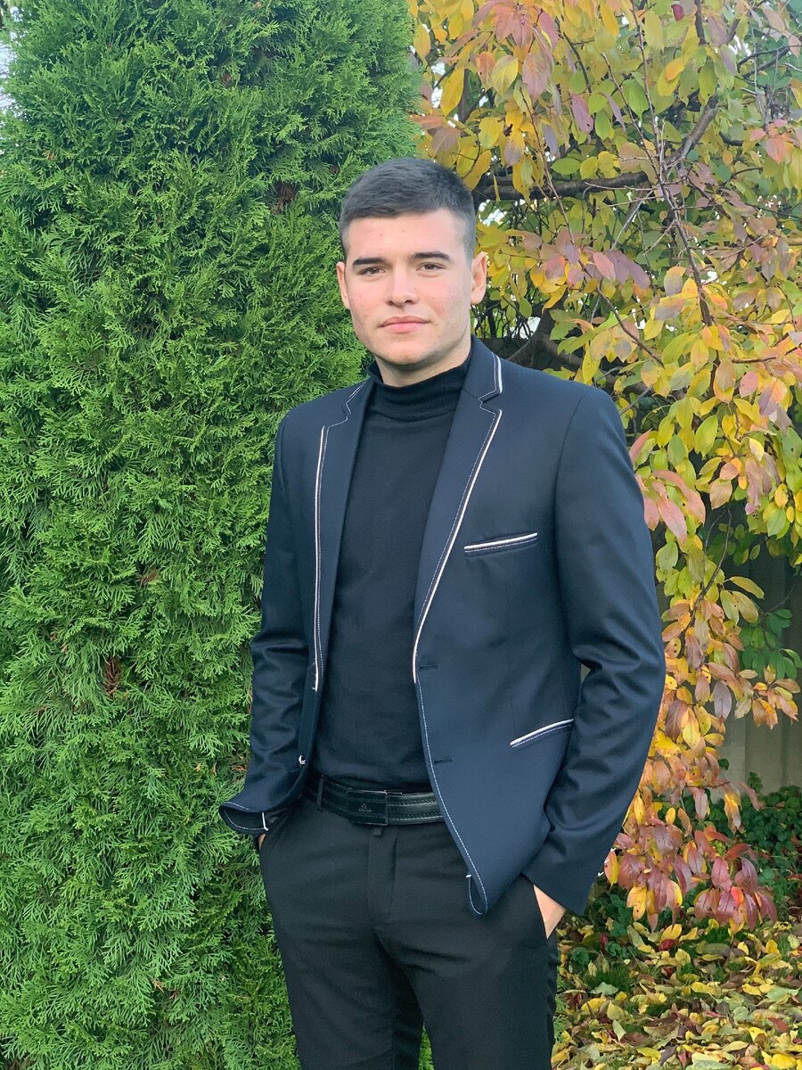 1 «Гибкое сознание», Кэрол Дуэк ... 2 «Спасти заложника», Джордж Колризер ...
3 «Сила воли», Келли Макгонигал ...
4 «Незаменимый», Сет Годин ...
5 «7 навыков высокоэффективных людей», Стивен Кови ...
6 «Царь горы», По Бронсон ...
7 «Гении и аутсайдеры», Малкольм Гладуэлл ...
8 Правила мозга», Джон Медина