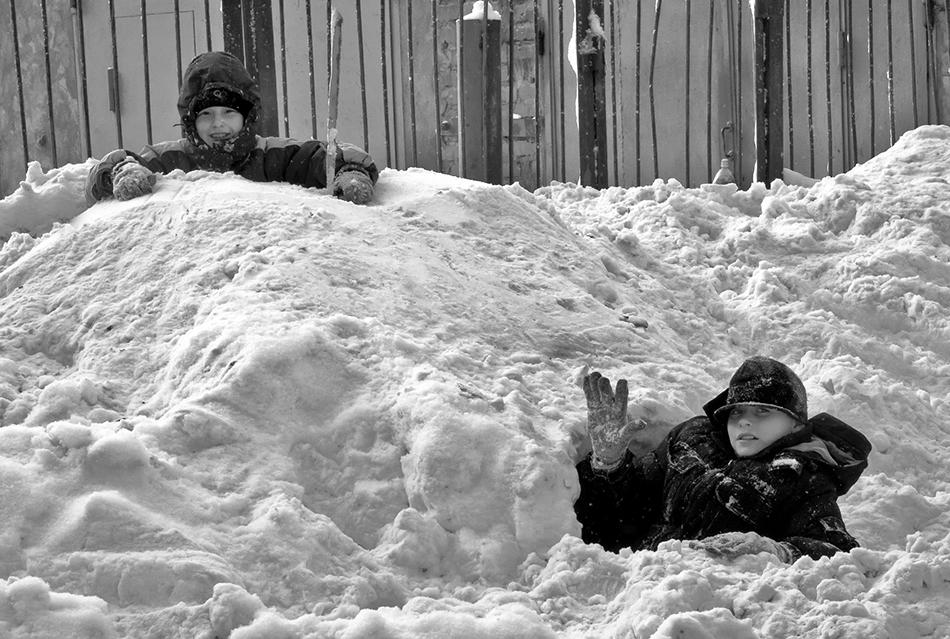 Зимние забавы. Автор Irina. Источник http://mafir.ru/?id=photo_detail&idphoto=742&ref=6.