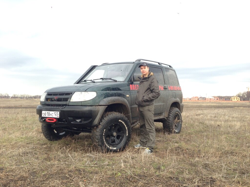Моё фото возле УАЗ Патриот