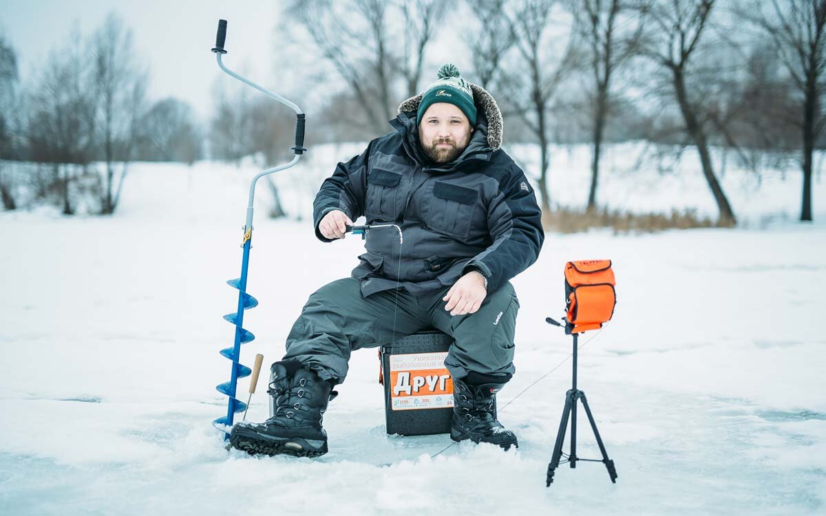 Автор Дмитрий Волгин, рыболов с Нижегородской области со “стажем” 35 лет
За окном зима. Снежок основательно припорошил лед.