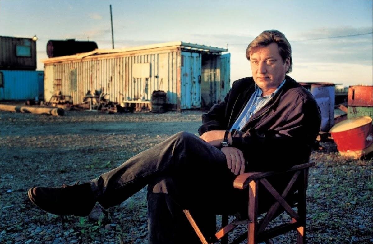 После выхода фильма Аки Каурисмяки «По ту сторону надежды», «Киномания» решила рассказать о десяти работах классика.