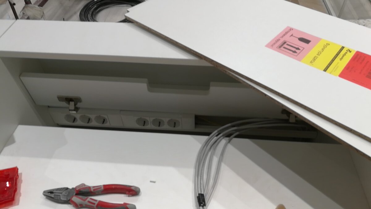 Это на кассе и тут половина.