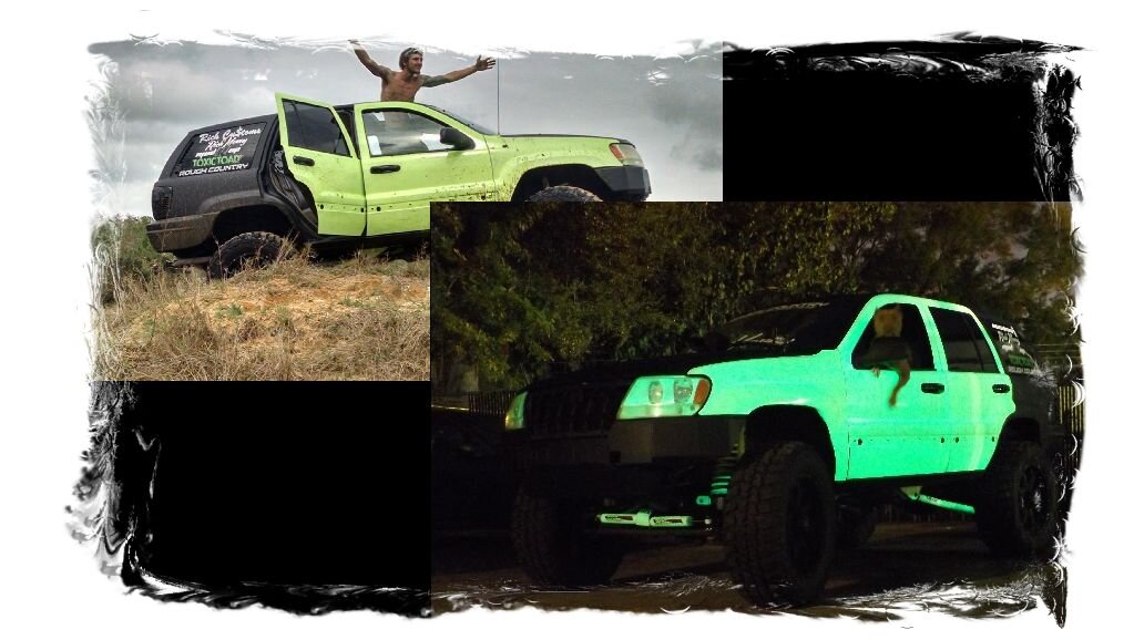 Ну и как же OFF ROAD без свечения в темноте? Стиль "отпугни медведя" в лесу привлечёт случайно попавшего на полянку грибника. Собирающего ночные грибы. Будет что вспомнить. Фотография взята из открытых источников для иллюстрации текста.