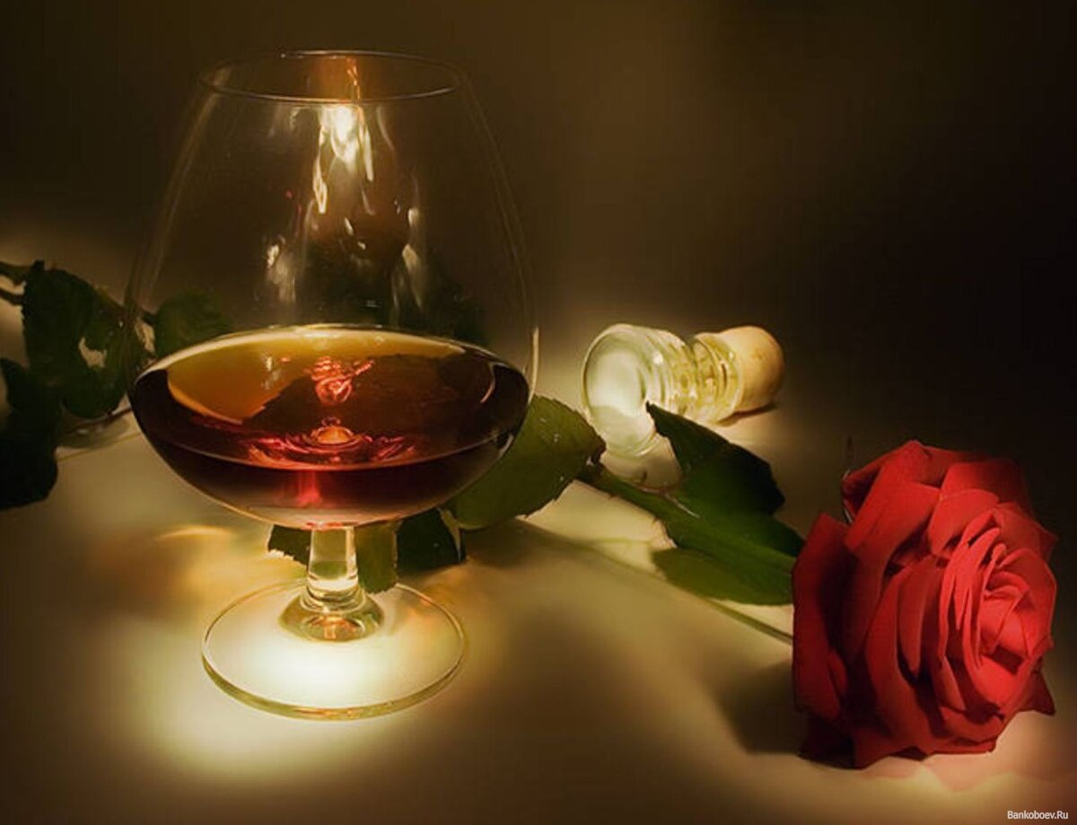 Коньяк на 8 марта