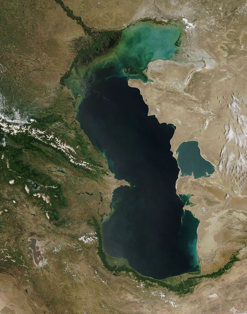 Каспийское озеро в россии