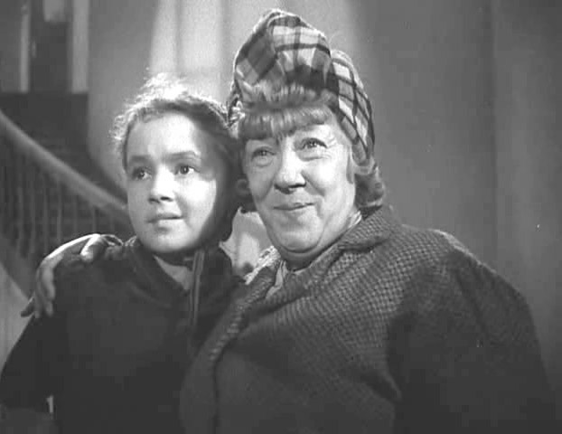 Наталья Защипина и Фаина Раневская в фильме «У них есть Родина»