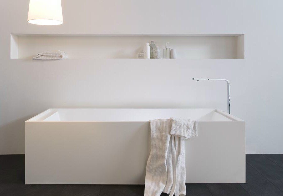 Ванна Rettangolo Corian фабрики Arlex Italia. Фото компании Just Form