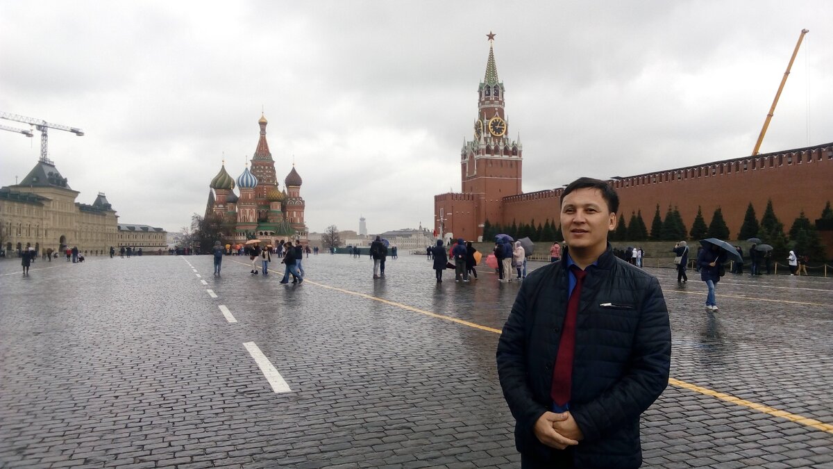 Столица родины, Красная площадь.