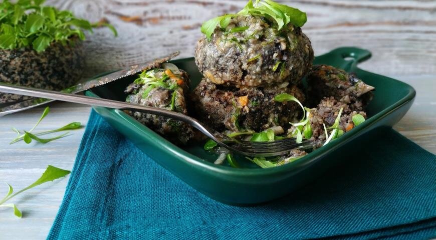 Больше постных блюд см. на gastronom.ru